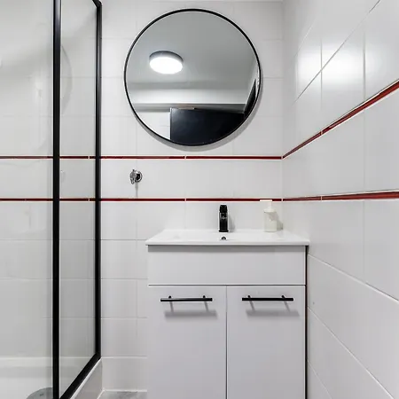 Glow - Ogarna 107 Zacisze *