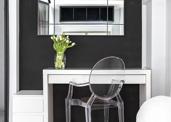 Glow - Ogarna 107 Zacisze *